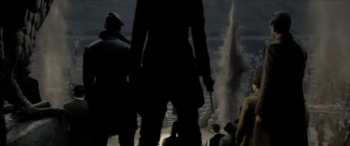 https://d13ezvd6yrslxm.cloudfront.net/wp/wp-content/images/fantastic-beasts-the-crimes-of-grindelwald-trailer-breakdown-20-700x293.jpg